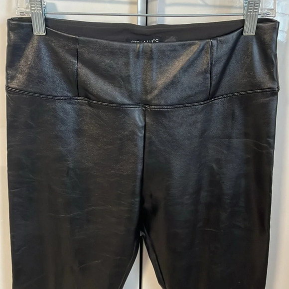 Vegan Leather Leggings High Waist NWOT, Size L - Picture 2 of 9